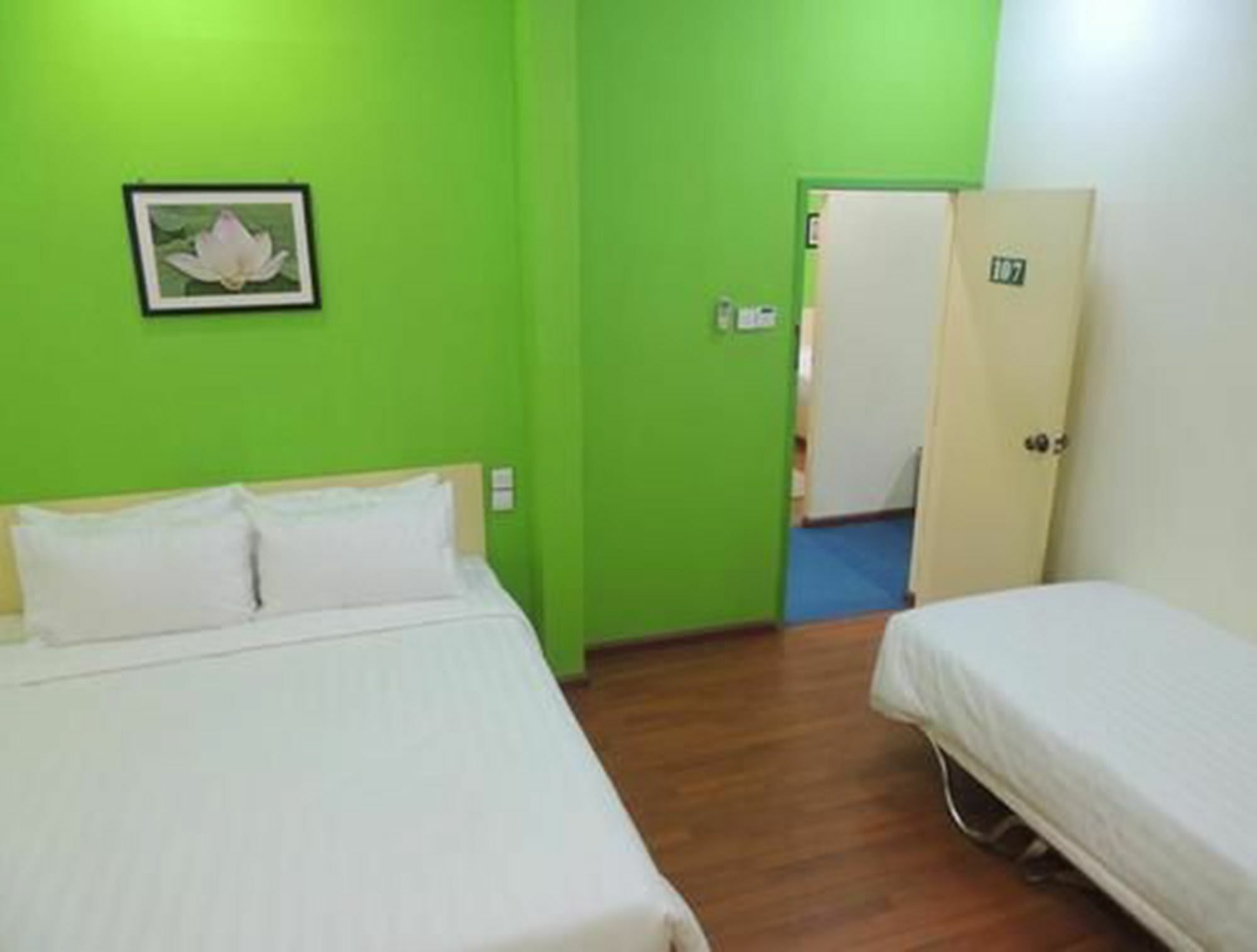 Lotus Bed & Breakfast Yangon Exterior foto