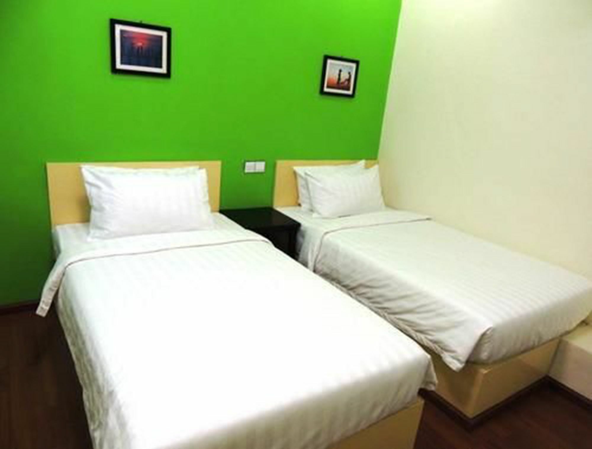 Lotus Bed & Breakfast Yangon Exterior foto